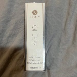 Neora Age IQ Night Craam